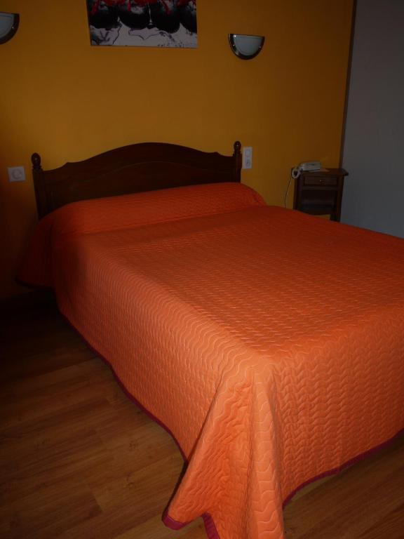 Hotel Le Castelet Ax-les-Thermes Room photo