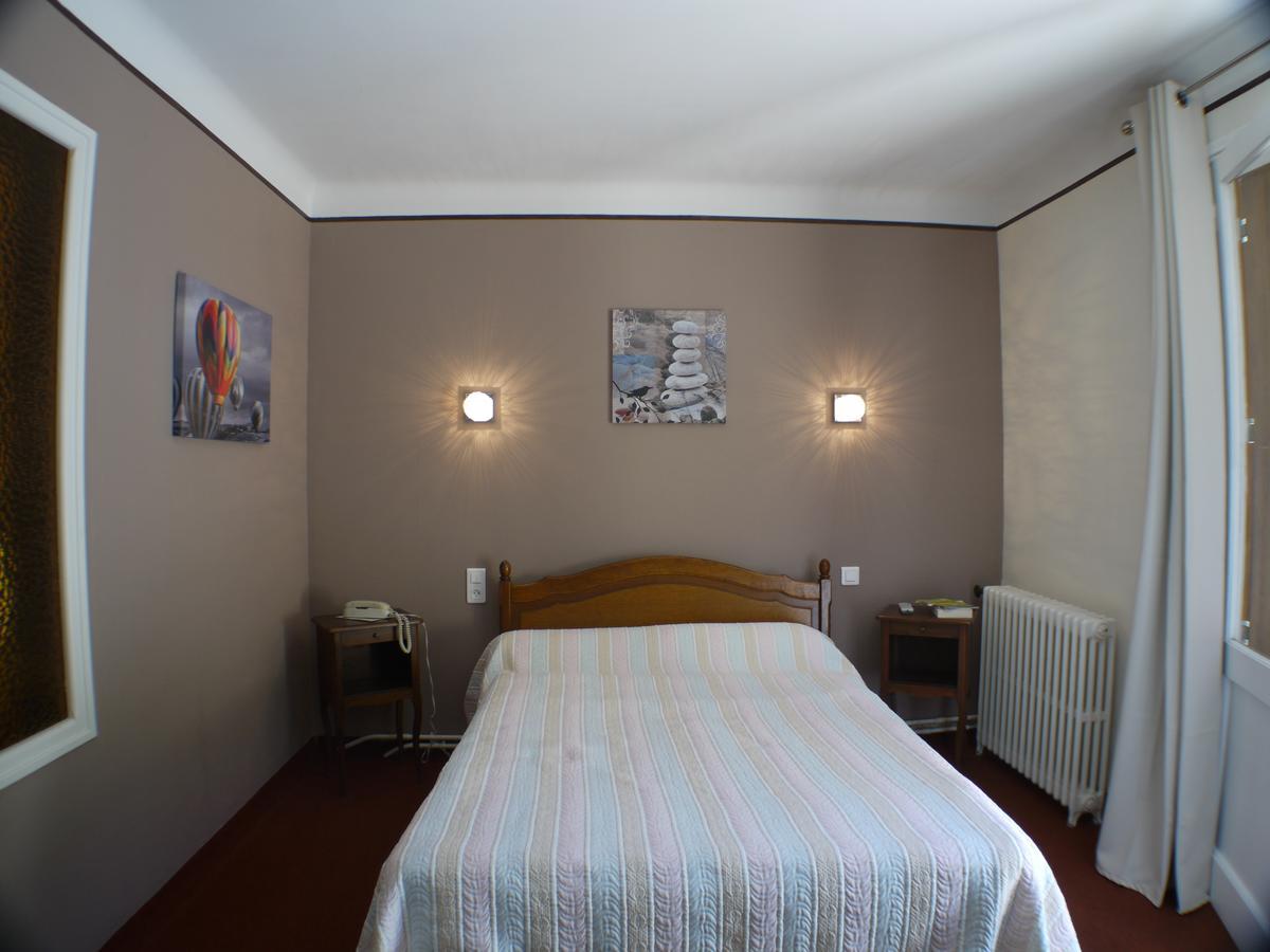 Hotel Le Castelet Ax-les-Thermes Exterior photo